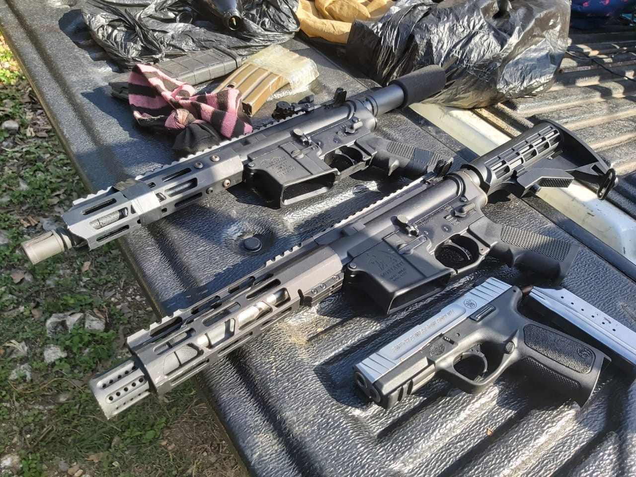 Ten Guns Seized, Seven Arrested in 12 Hours - Jamaica Constabulary Force